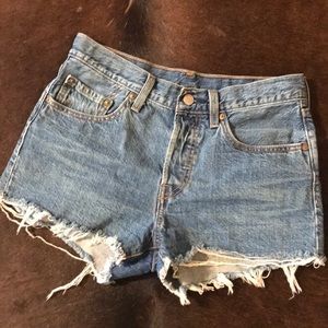 Levi’s 501 cutoffs